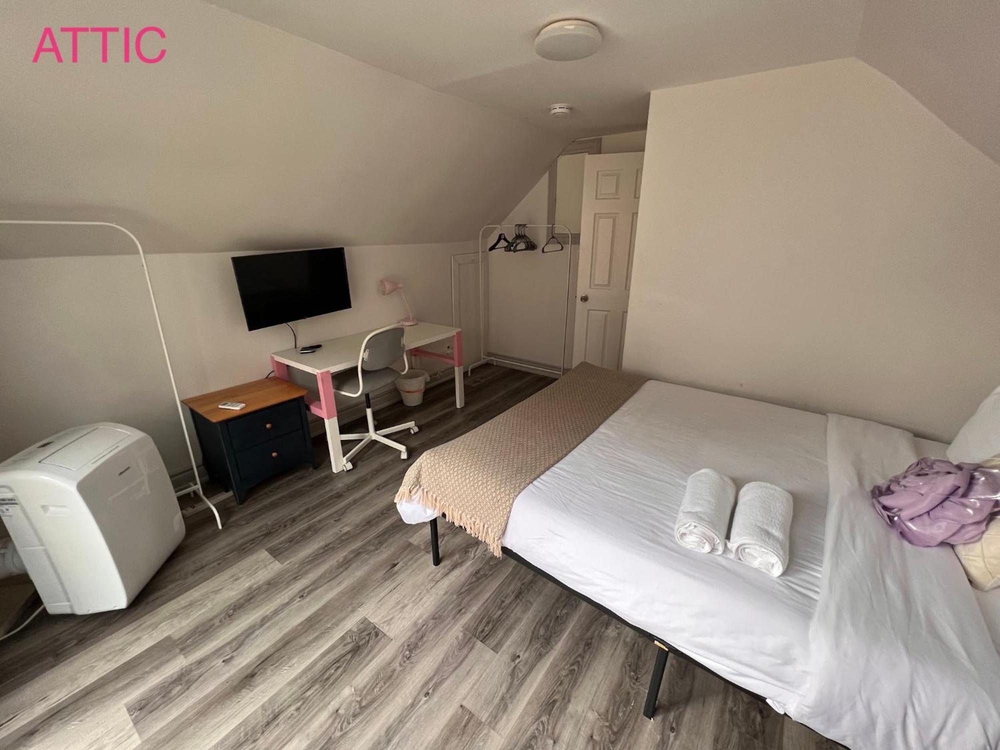 Lilac Private Unit 10-Min To Airport Toronto Ngoại thất bức ảnh